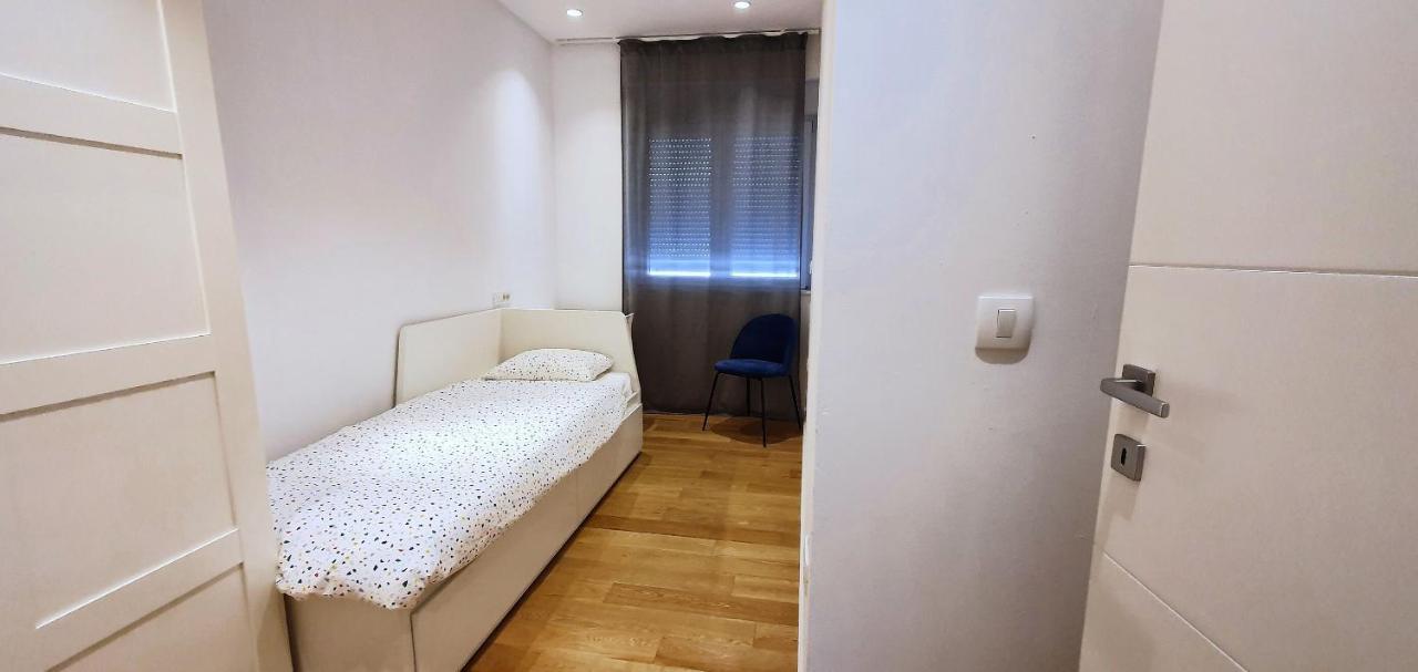 Freyja Apartment